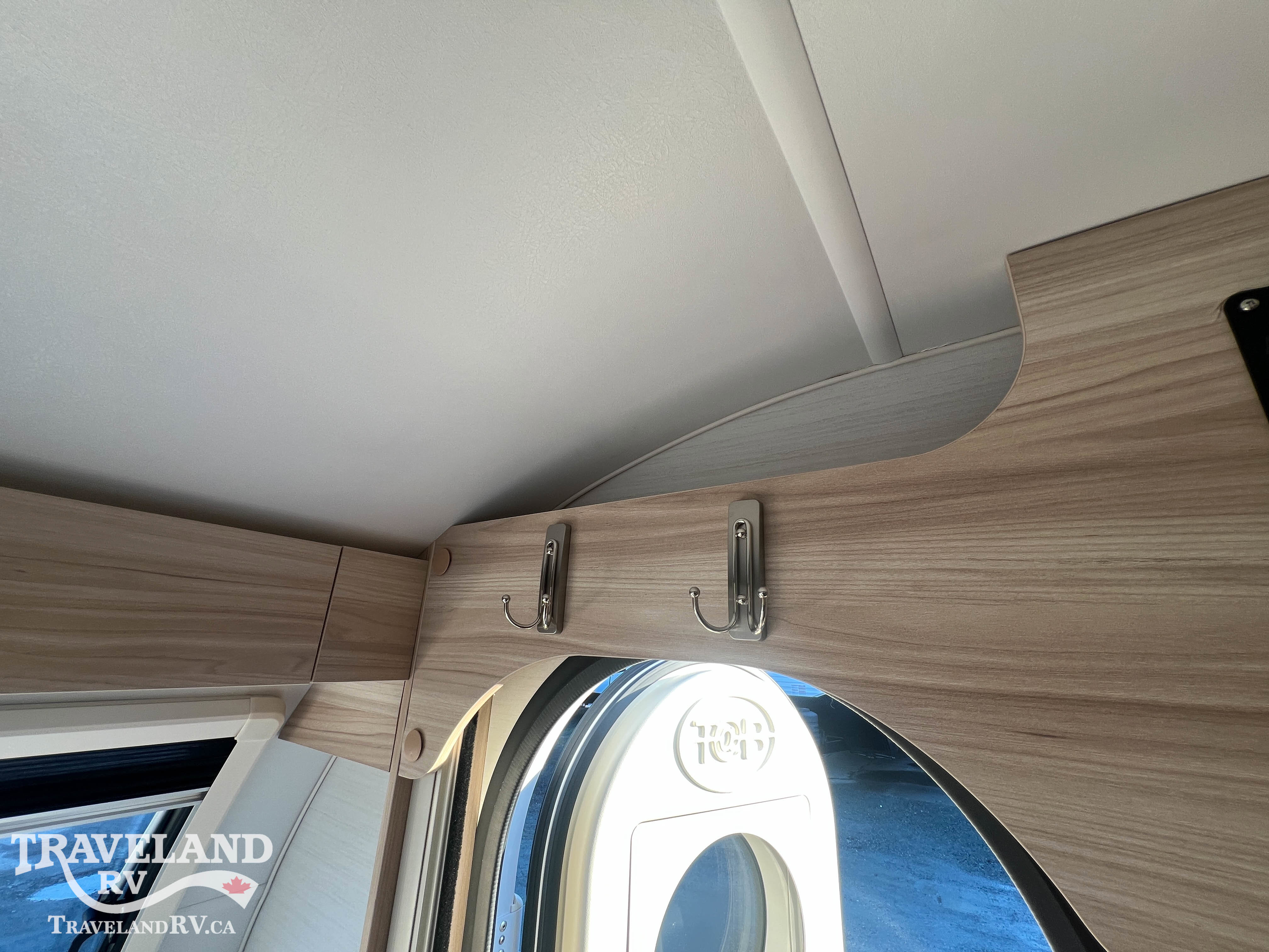 2024 NuCamp TAB 320 S Boondock - Image 11