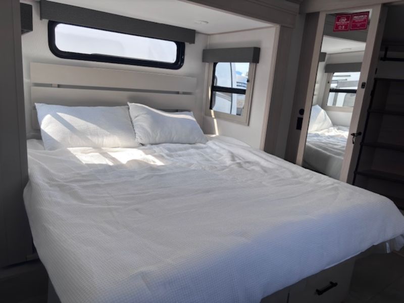 2026 Grand Design Solitude 310GK - Image 17