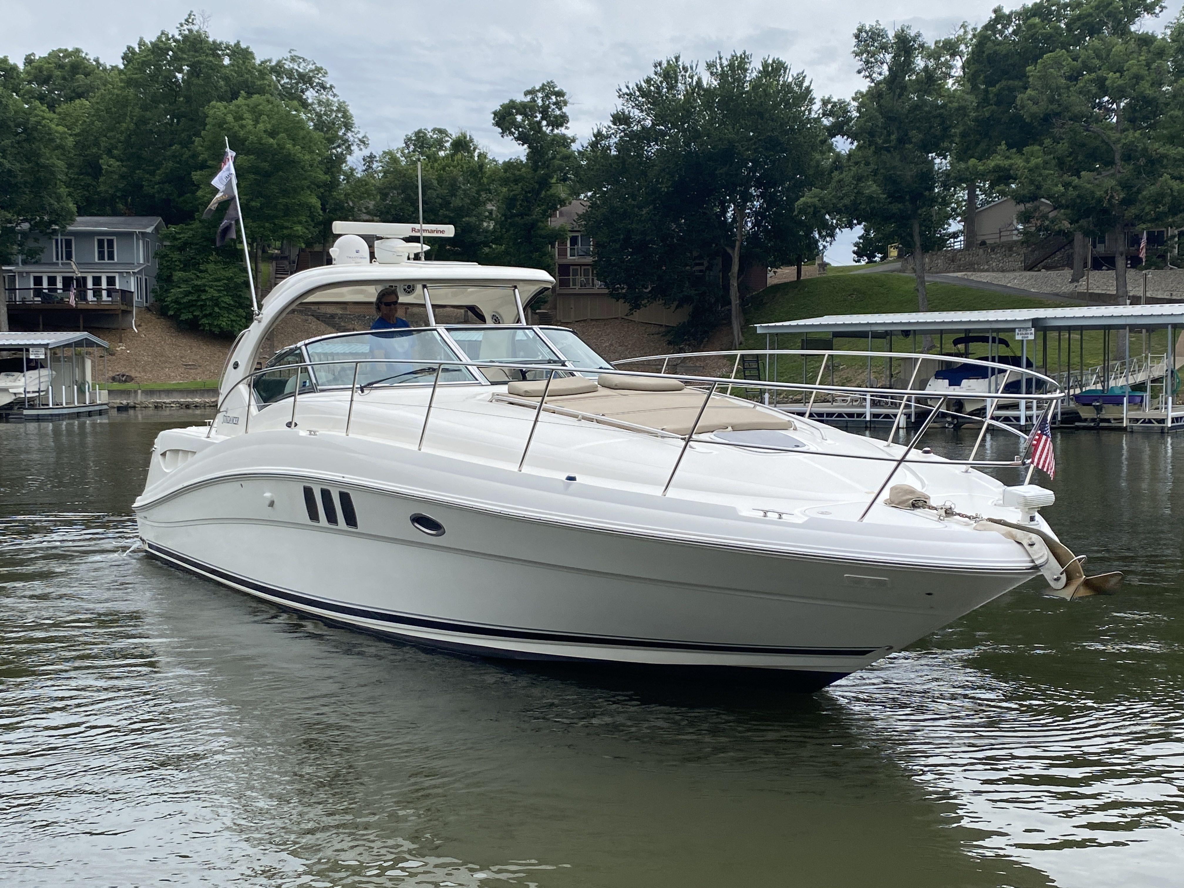 2007 Sea Ray 40 Sundancer - Image 2