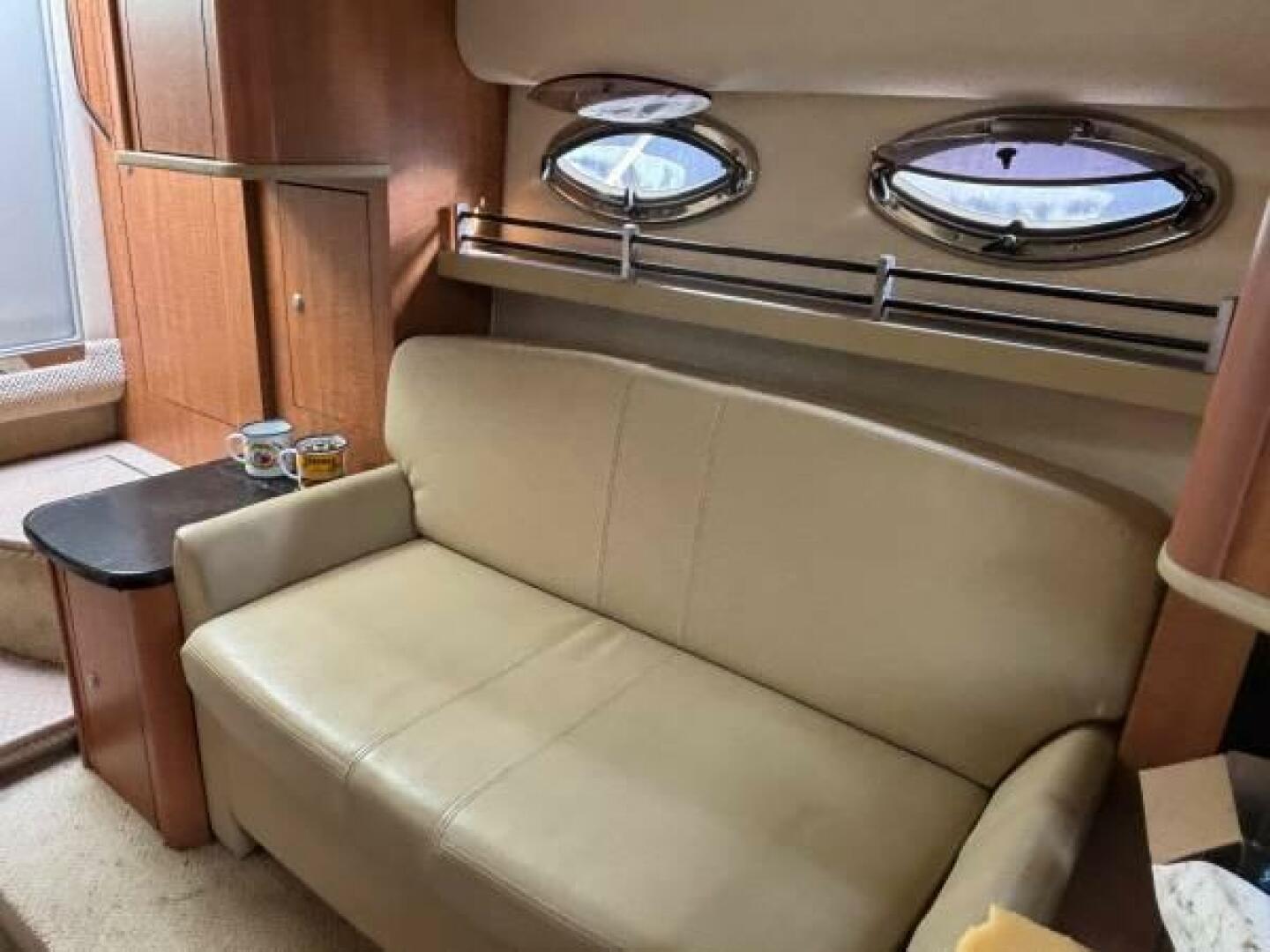 2006 Sea Ray 290 Sundancer - Image 9