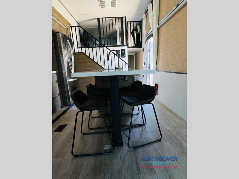 2025 FOREST RIVER WILDWOOD 42VERANDA - Image 26