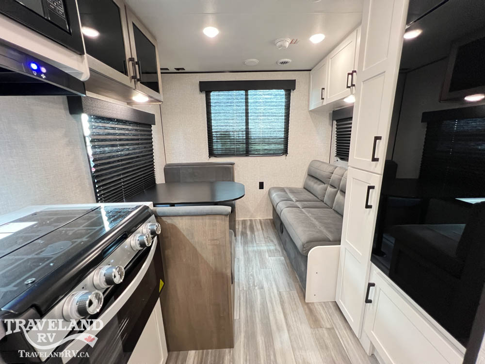 2025 Jayco Jay Flight SLX 210QBW - Image 29