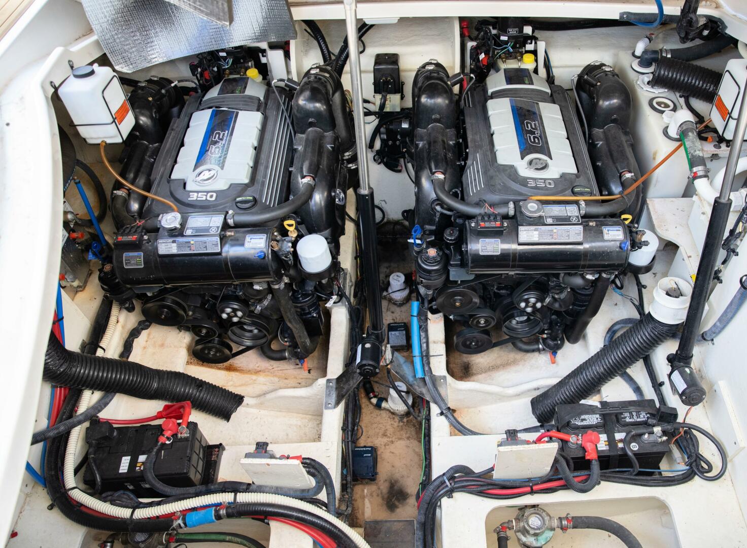 2016 Sea Ray Sundancer 350 - Image 4