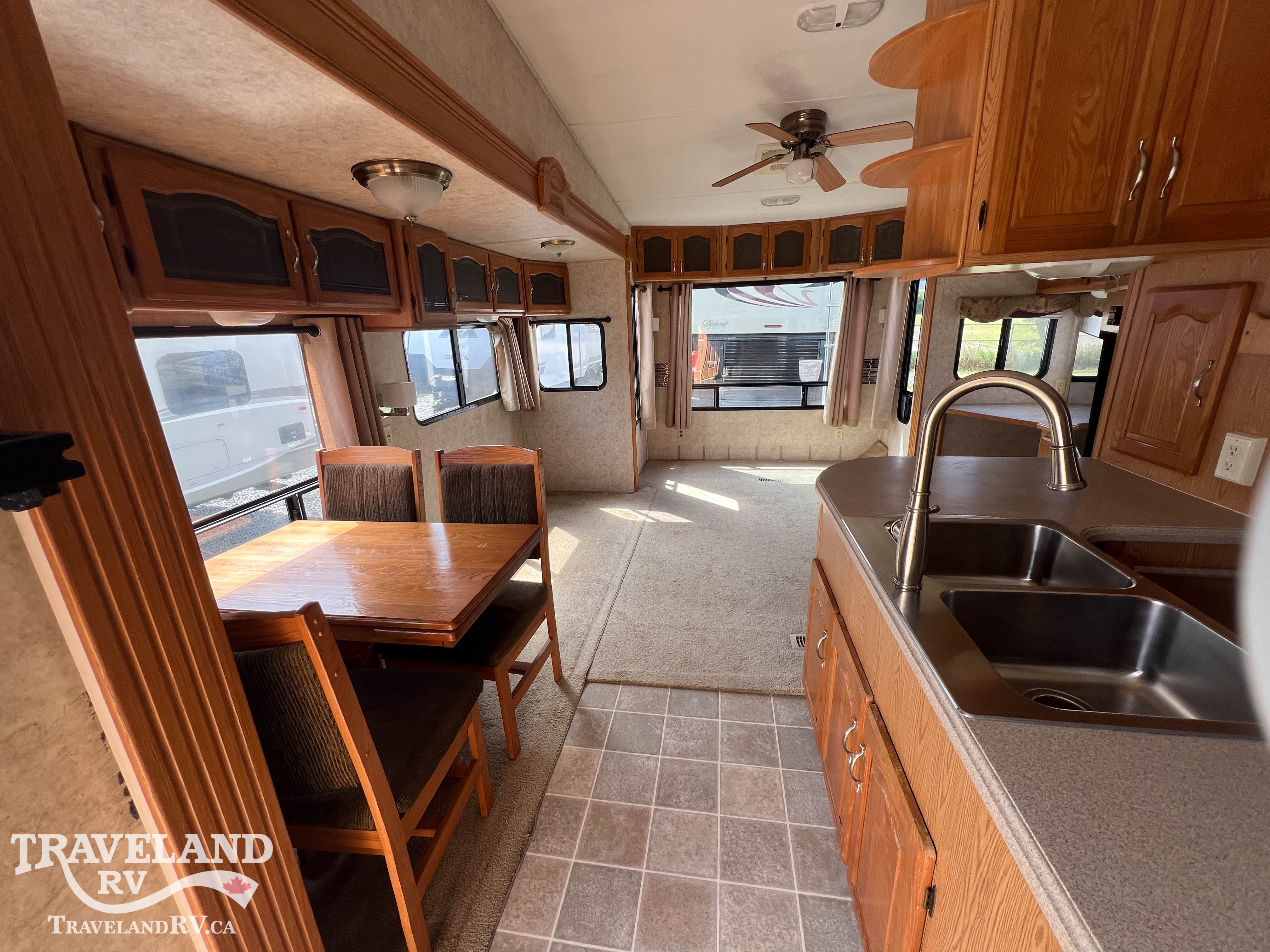 2006 KEYSTONE MONTANA 3400RL - Image 6