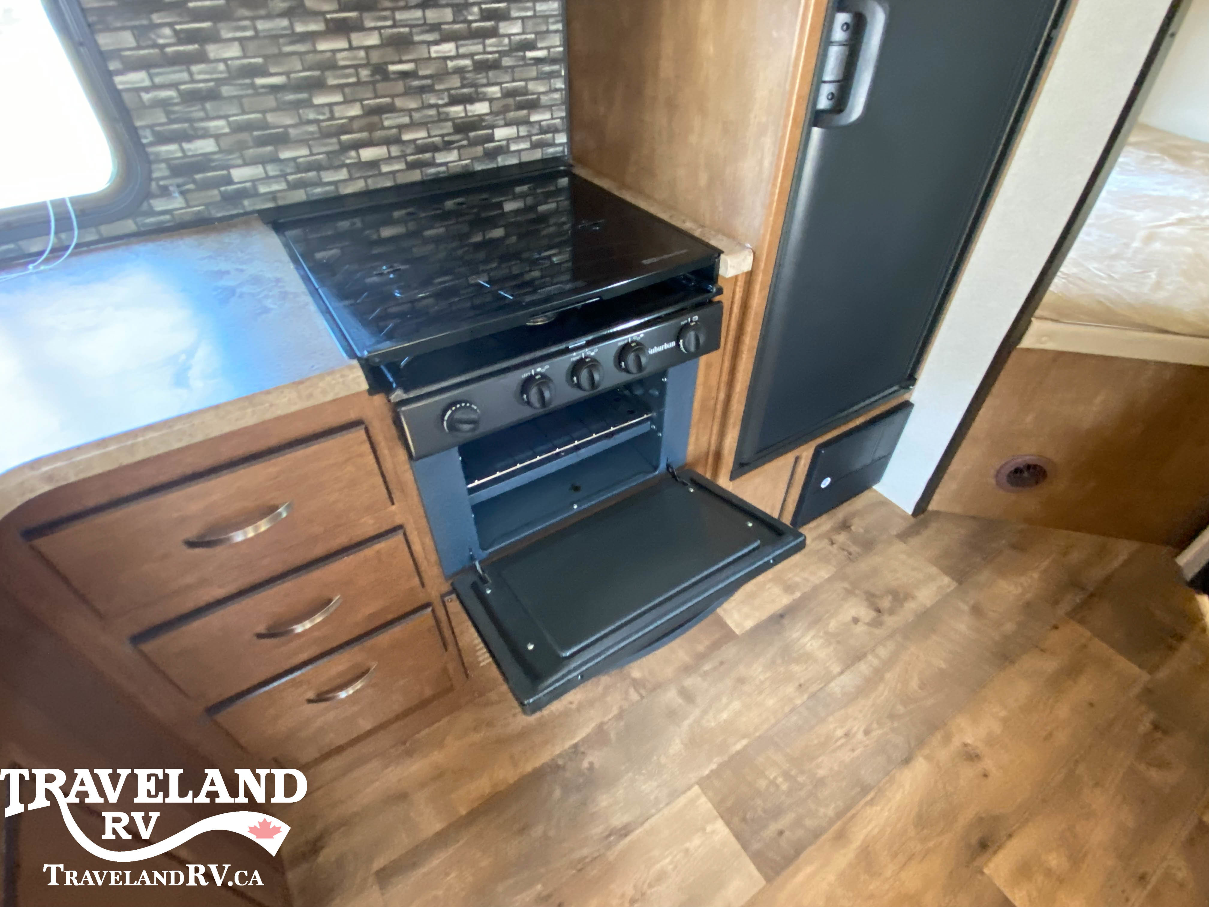 2018 Forest River Salem Cruise Lite Northwest Edition 243BHXL - Image 11
