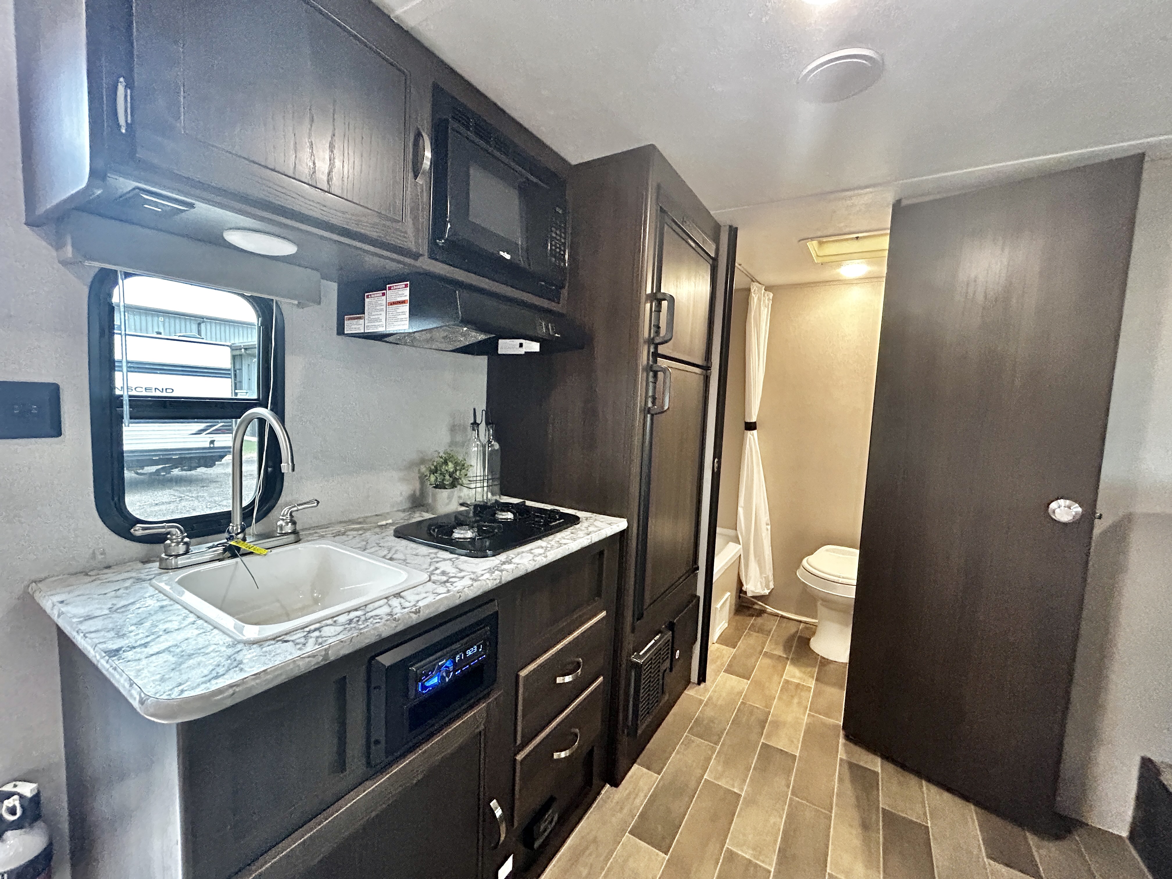 2019 Keystone Springdale Mini 1790FQ - Image 13