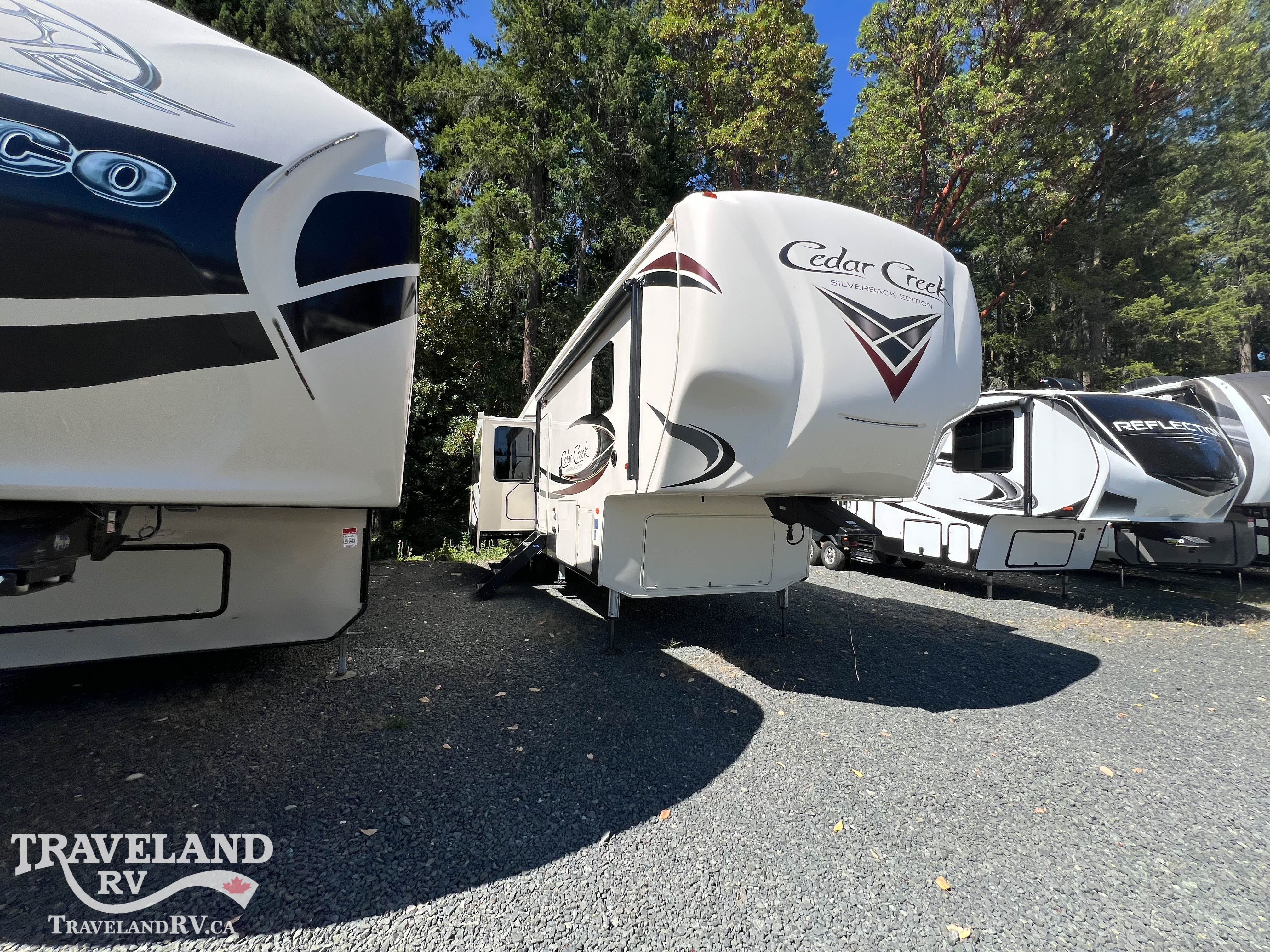 2019 Forest River Cedar Creek Silverback 33IK - Image 1