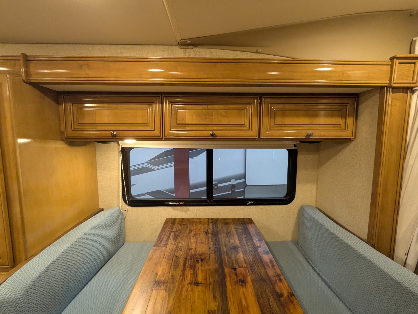 2018 Thor Motor Coach Citation Sprinter 24SJ - Image 18