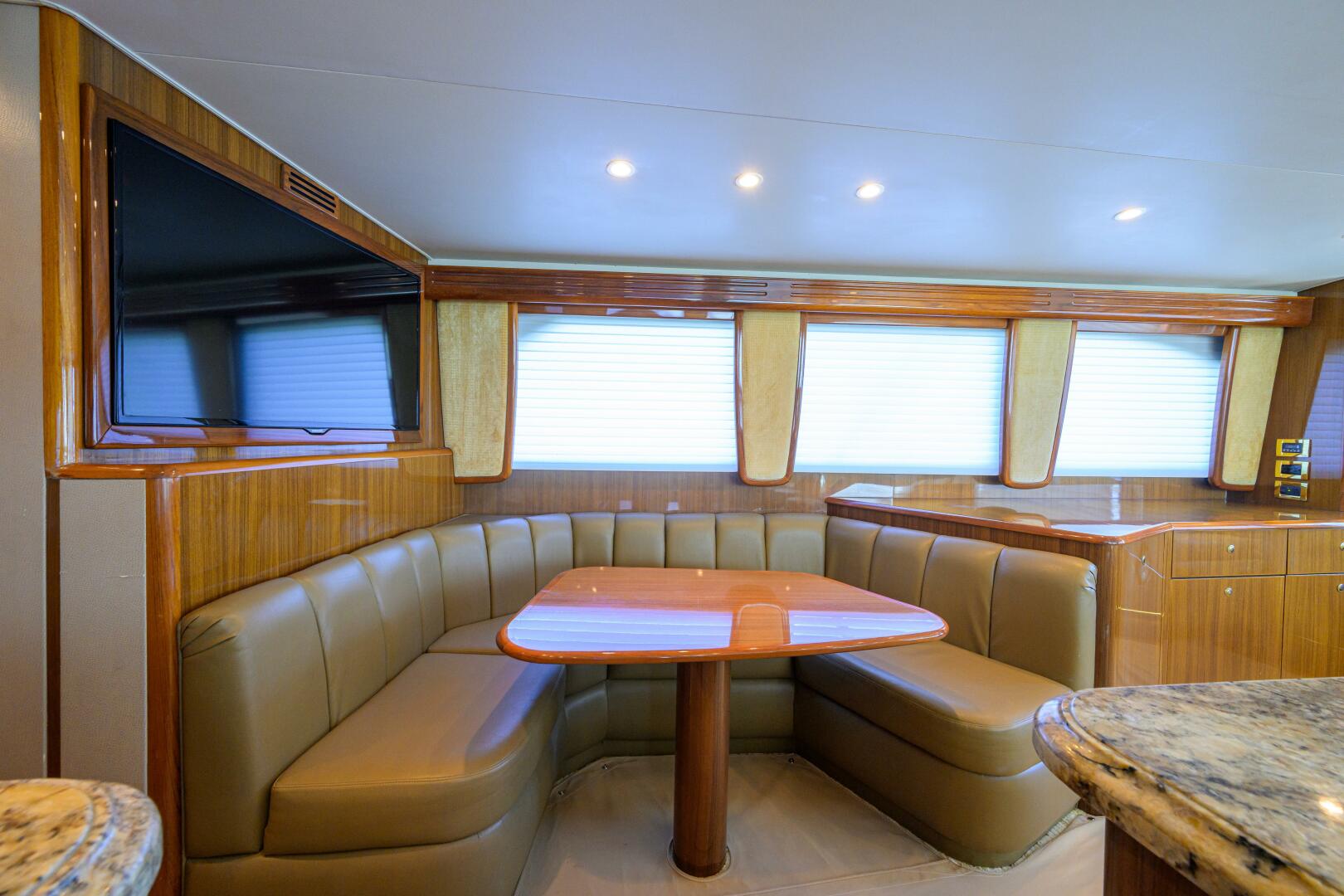 2007 Viking 64 Convertible - Image 18