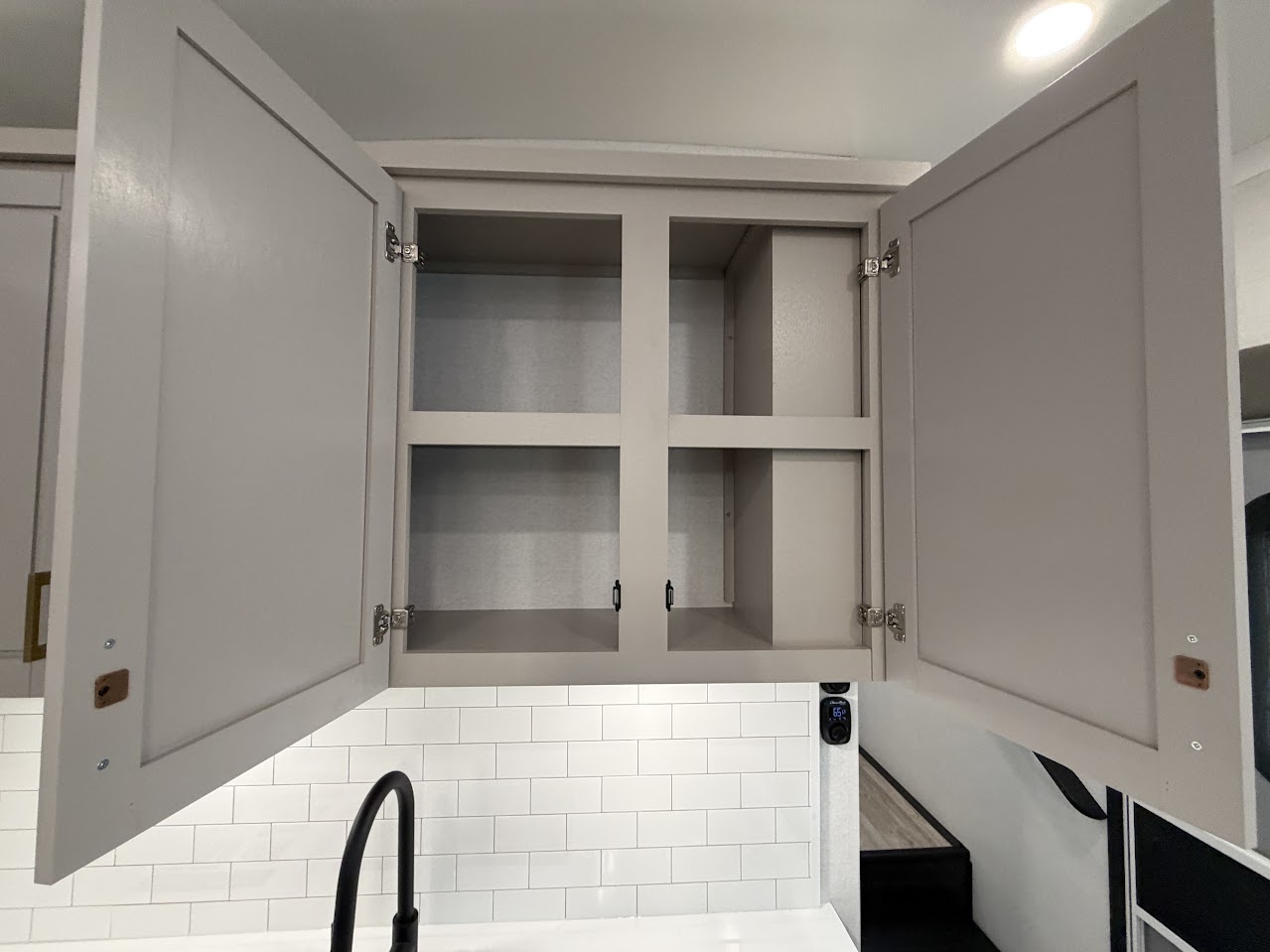 2027 JAYCO NORTH POINT 375TBDB - Image 22