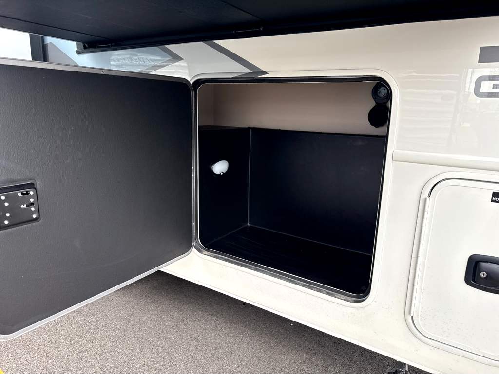 2027 JAYCO GREYHAWK XL 32U - Image 7