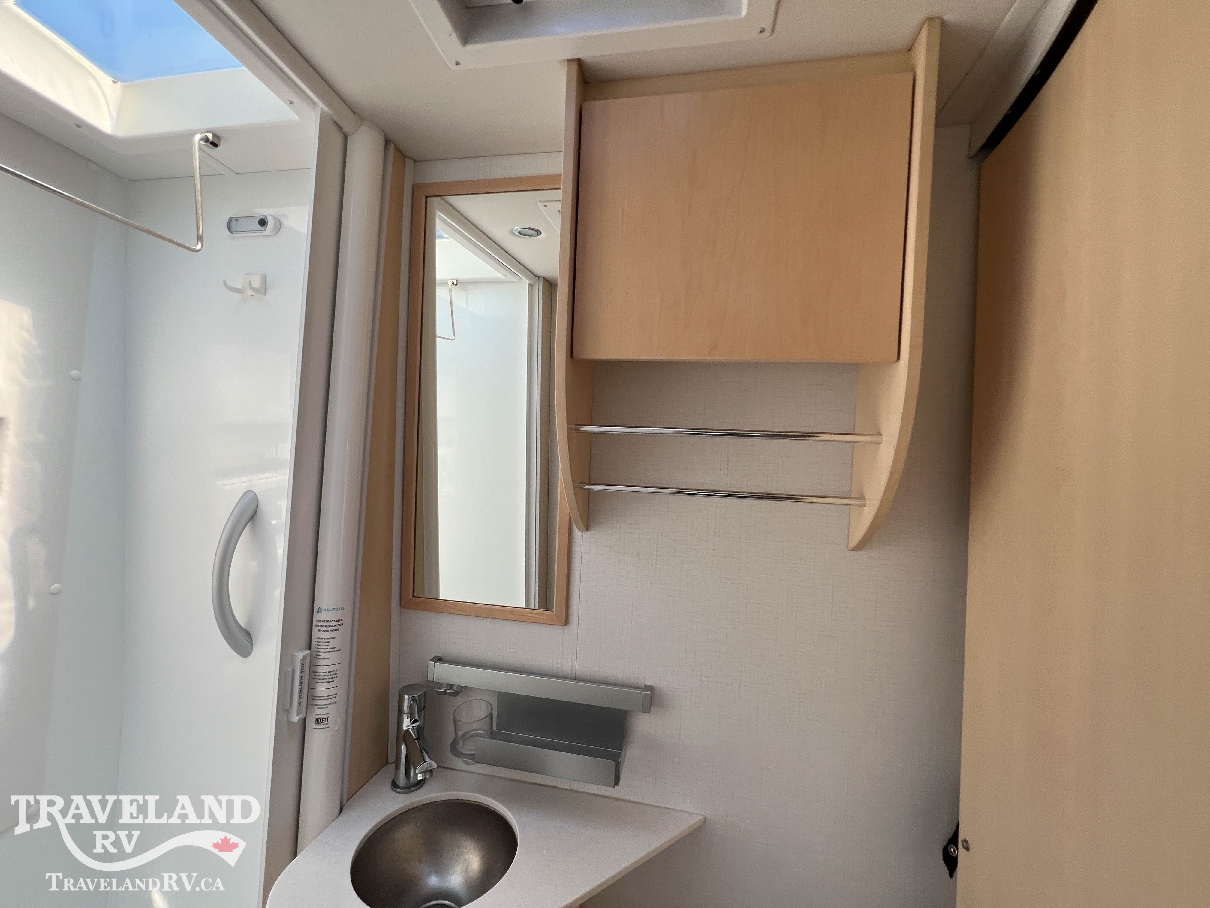 2021 Leisure Travel Unity U24CB - Image 36