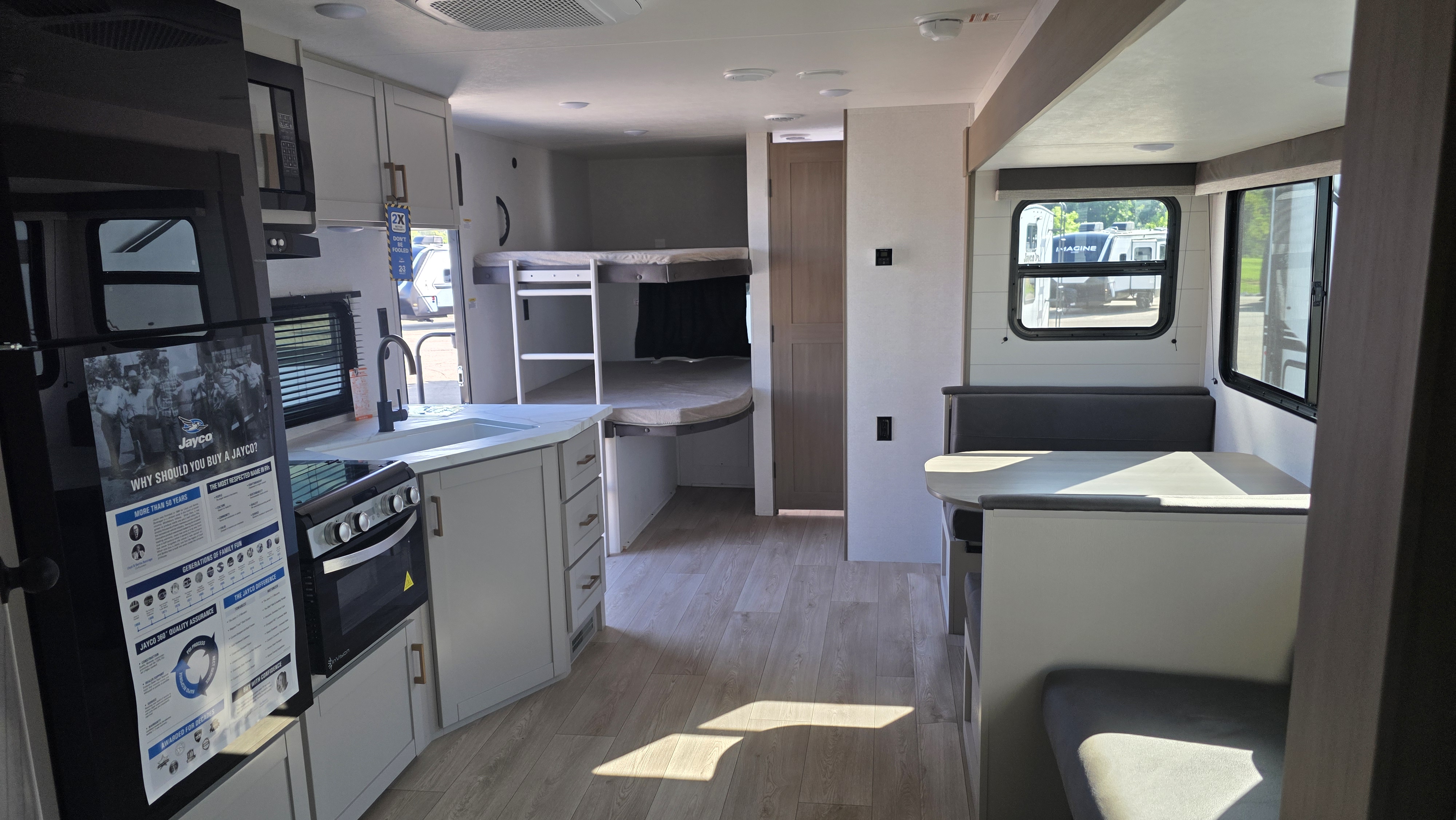 2027 JAYCO JAY FLIGHT 263BHS - Image 26