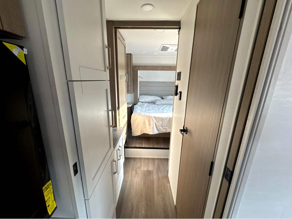 2027 JAYCO GREYHAWK 30Z - Image 17