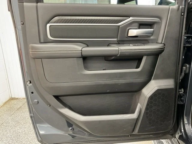 2026 Ram 2500 Big Horn 4x4 Crew Cab 6'4" Box - Image 21