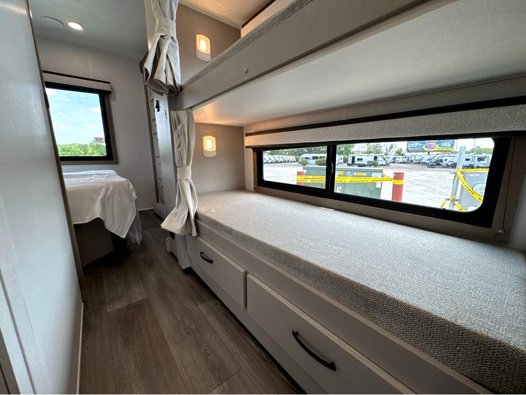 2027 Jayco Redhawk SE 31FF - Image 6