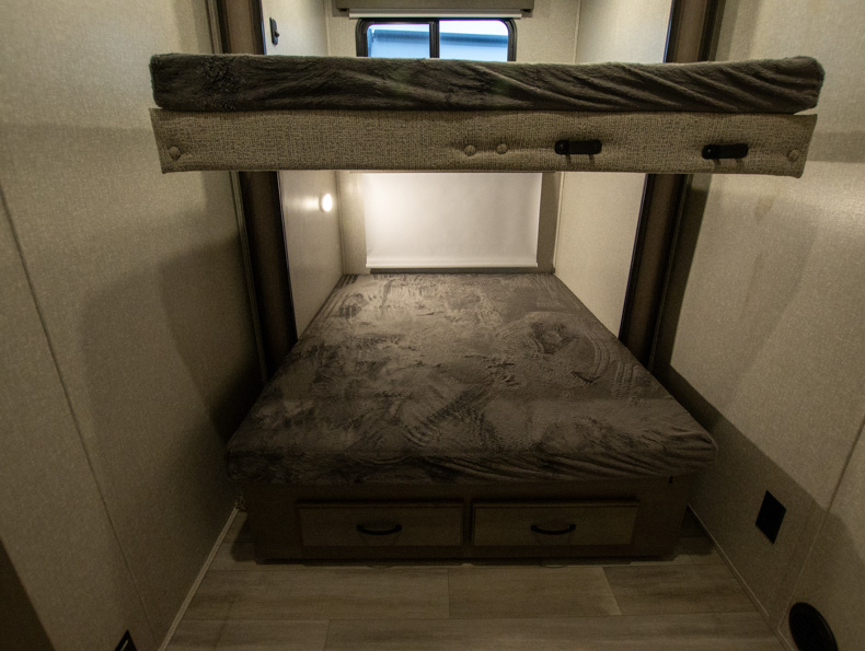 2022 Coachmen Chaparral 373MBRB - Image 24