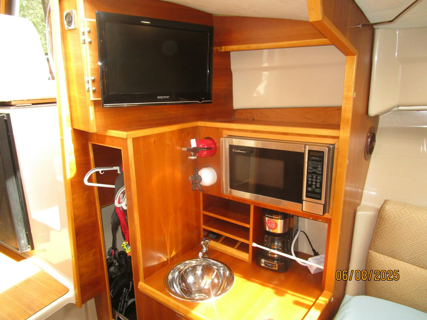 2012 Cutwater C28 - Image 39