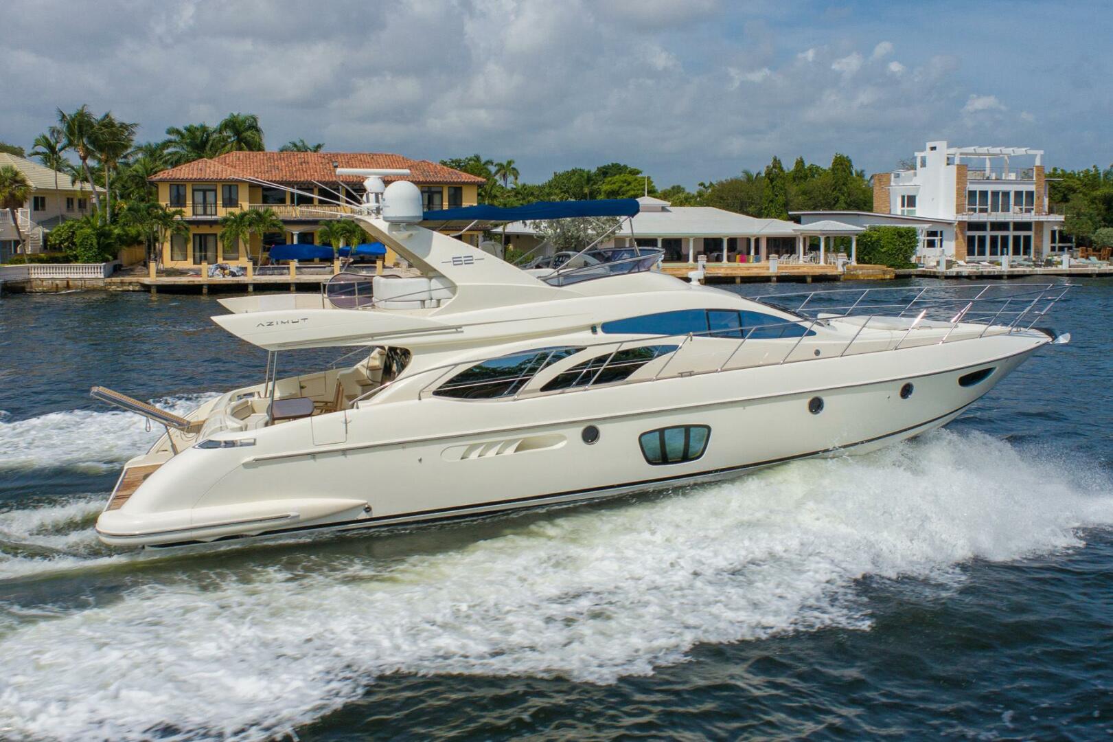 2009 Azimut 62E - Image 2