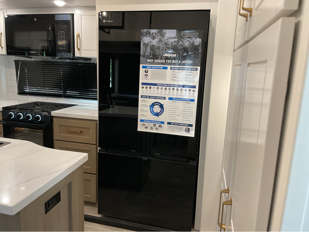 2026 Jayco Eagle 355MBQS - Image 15