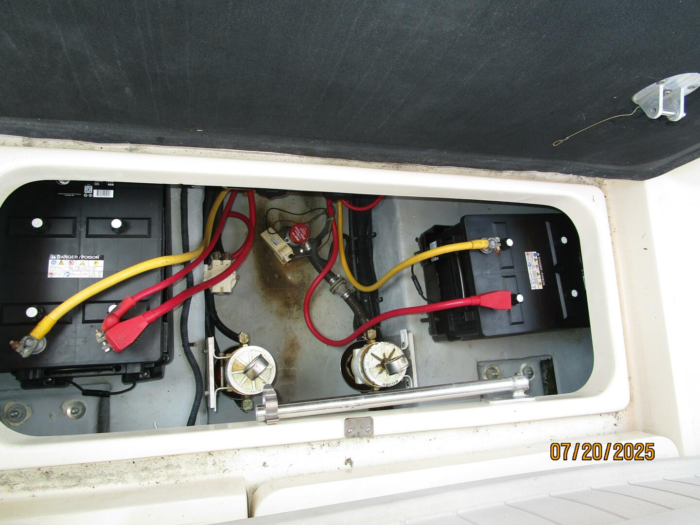 2006 Mainship Pilot 30 Base - Image 18