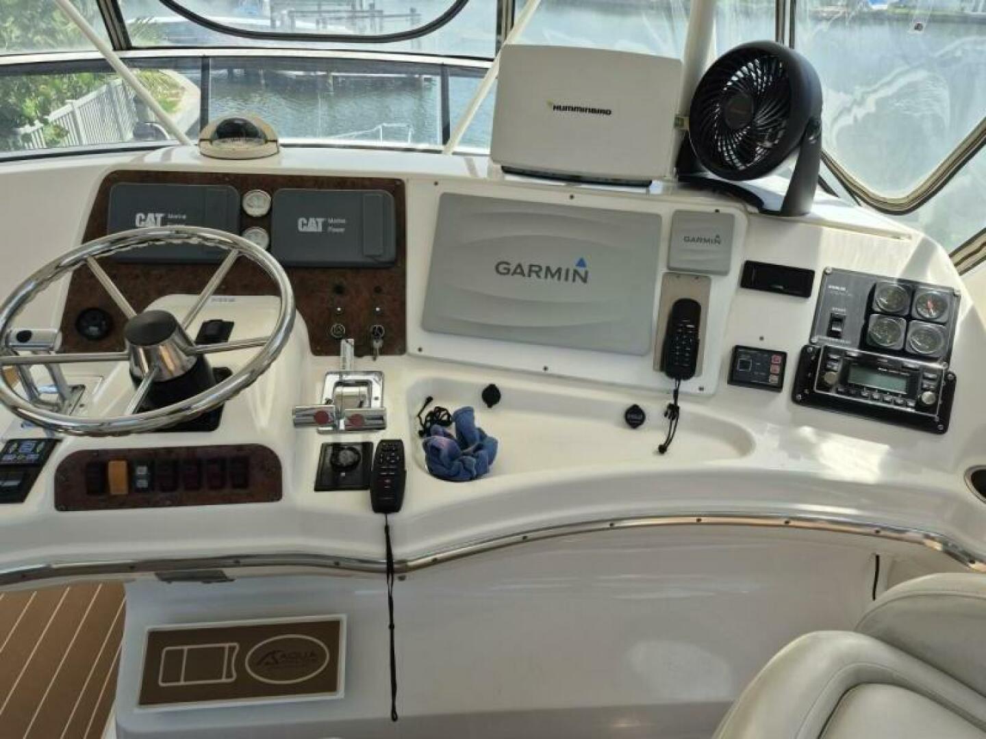 2002 Silverton 38 Convertible - Image 14