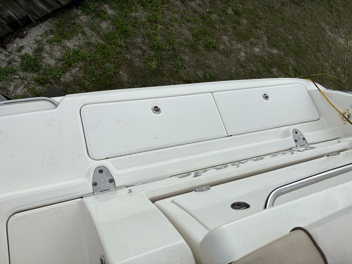 2012 Sea Ray 310 Sundancer - Image 7