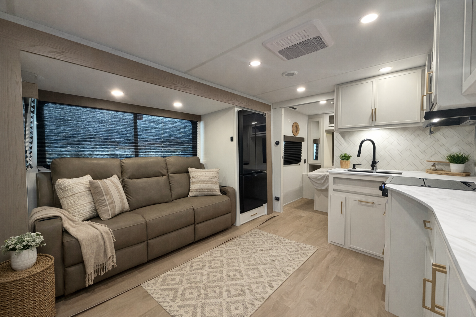 2026 Grand Design Transcend XPLOR 22RBX - Image 10