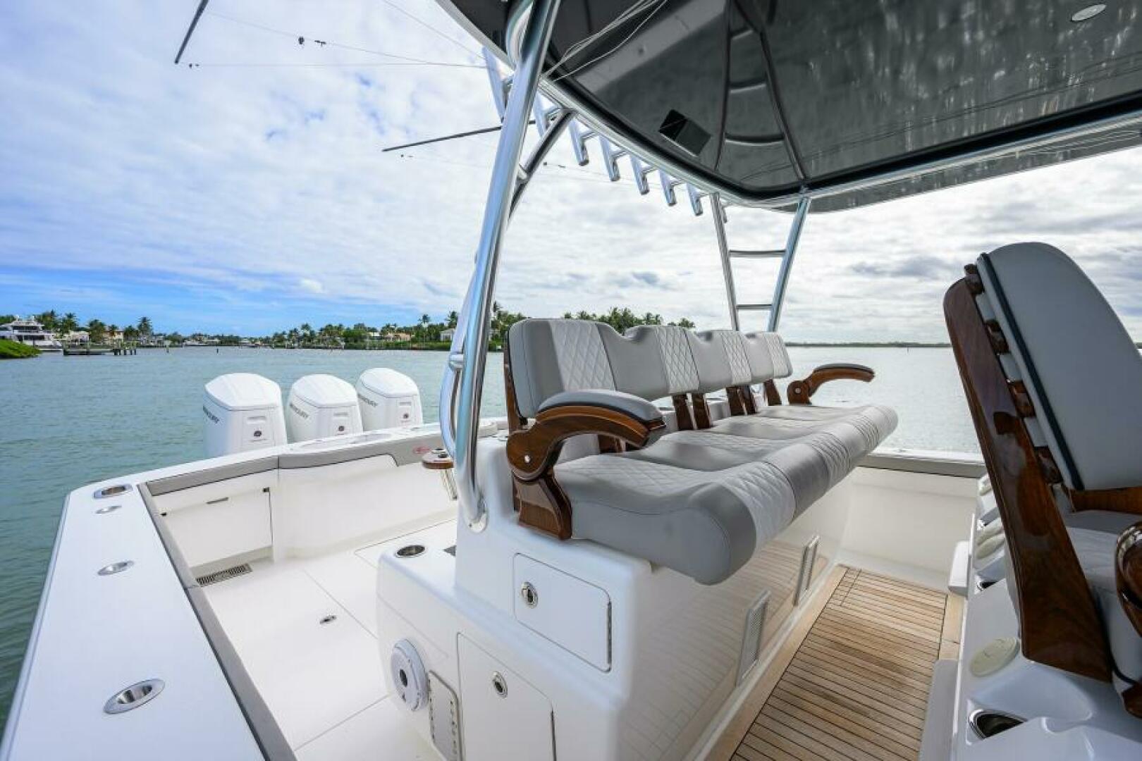 2020 VIKING VIKING 61 Convertible Base - Image 63