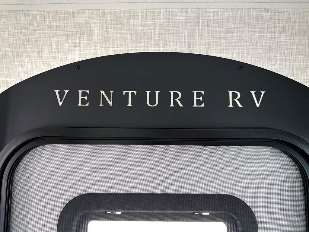 2026 VENTURE RV SPORTTREK 333VMI - Image 25