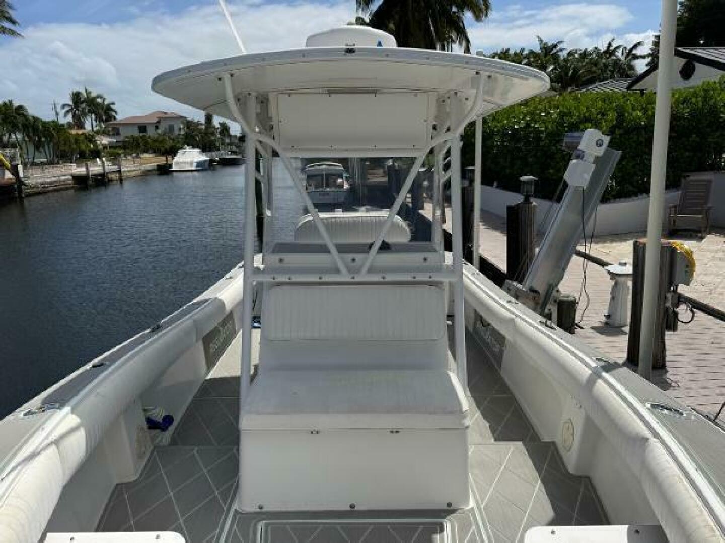 2005 Regulator 23 Center Console - Image 10