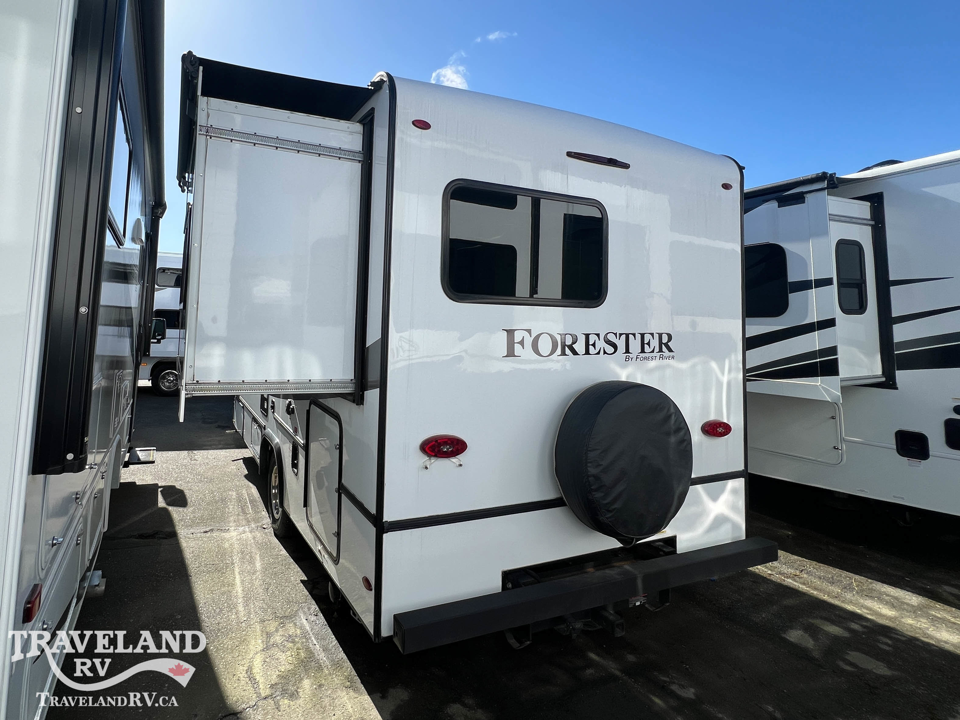 2023 Forest River FORESTER 2251CD - Image 7