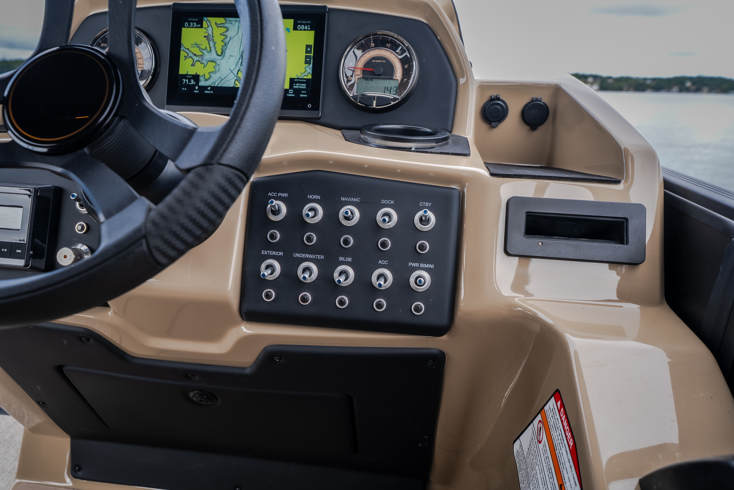 2026 Evotti 525 Quad Lounge - Image 35
