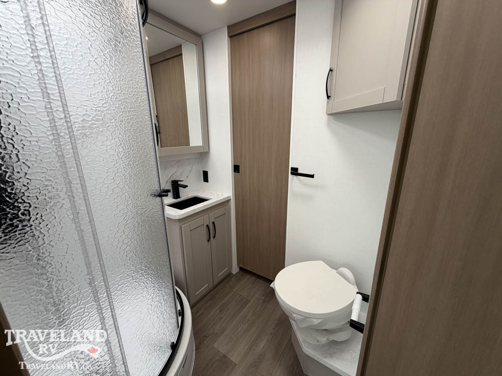 2027 Entegra Coach ESTEEM XL 33F - Image 16