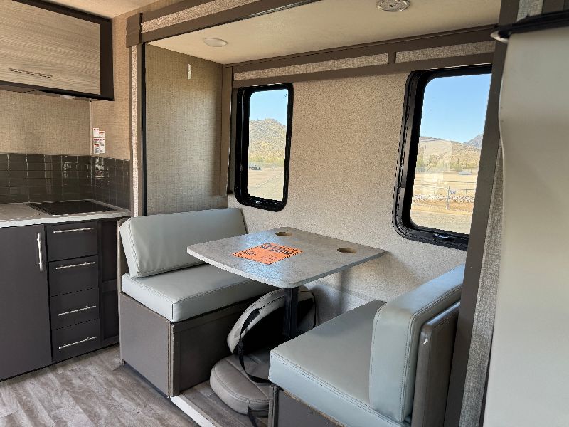 2019 Thor Motor Coach Compass 24SX - Image 6
