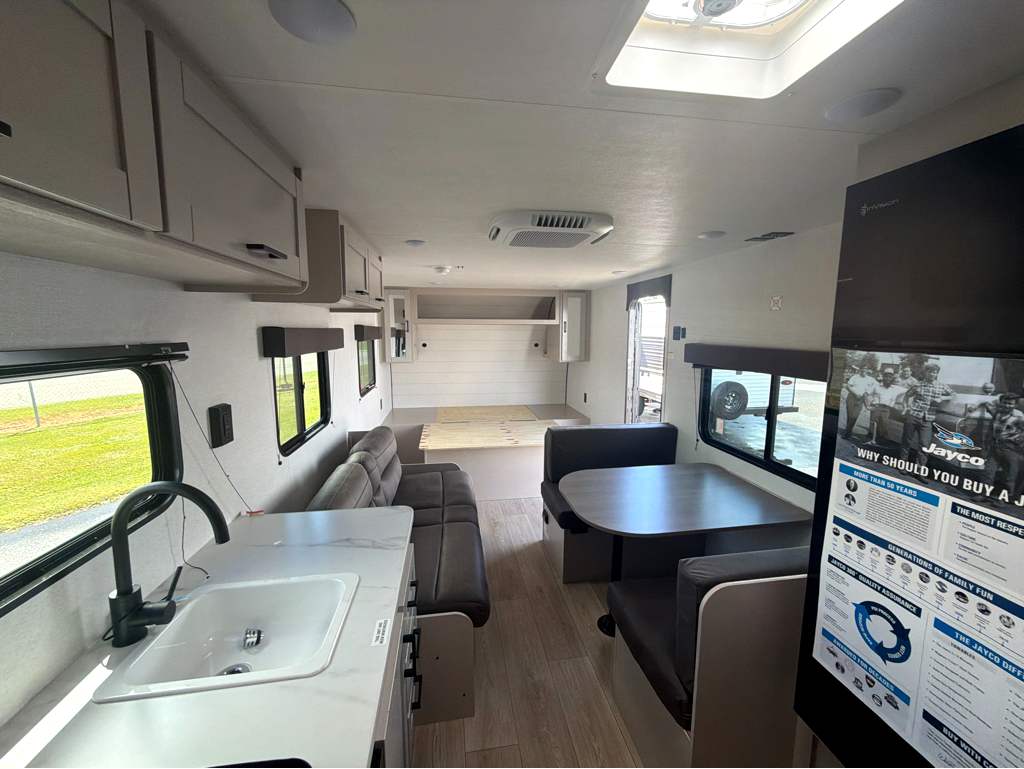 2027 JAYCO JAY FLIGHT 250BH - Image 19