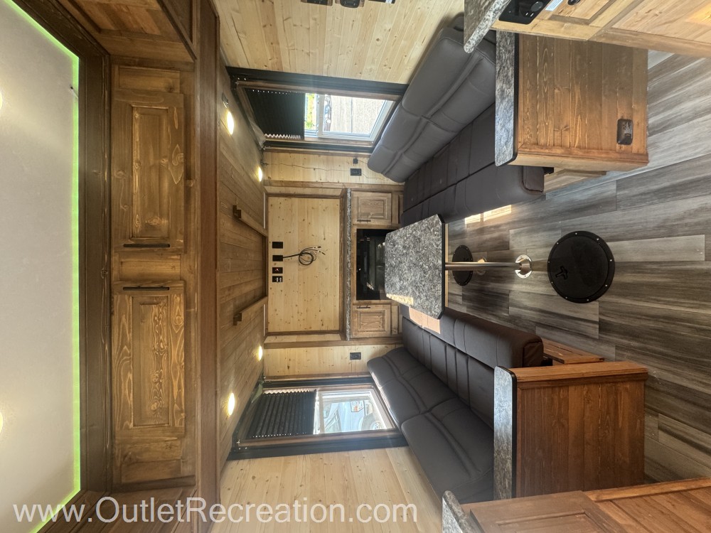 2027 ICE CASTLE RV EXTREME III 8X26 - Image 8