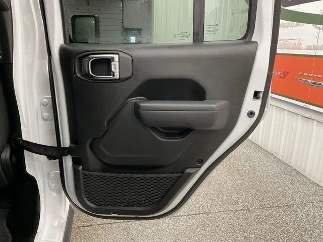 2025 Jeep Wrangler 4xe Rubicon 4x4 - Image 22