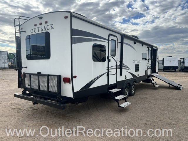 2019 Keystone Outback 324CG - Image 5