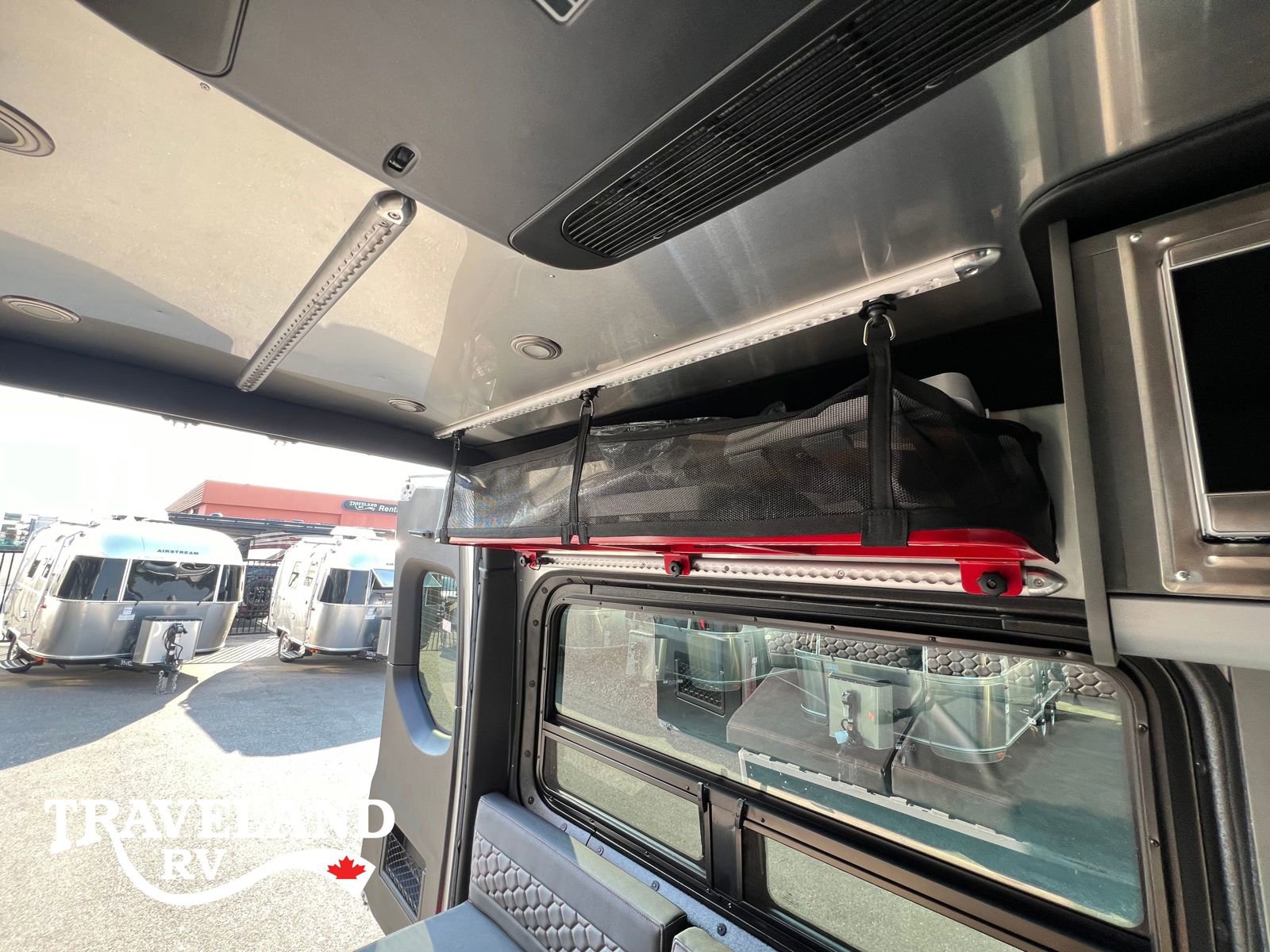 2025 Airstream Interstate 19 X - Image 32