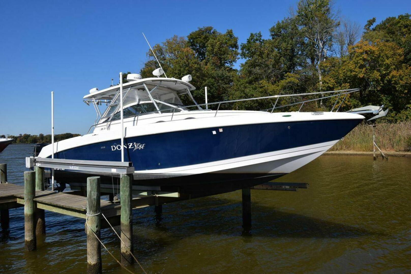 2005 Donzi 38 ZSF - Image 1
