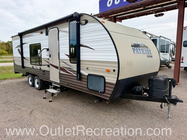 2016 CHEROKEE PATRIOT 25RR - Image 1