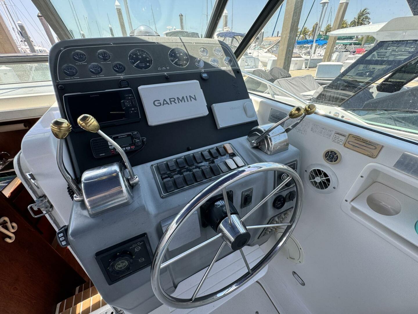 2000 Tiara Yachts 3100 Open - Image 40