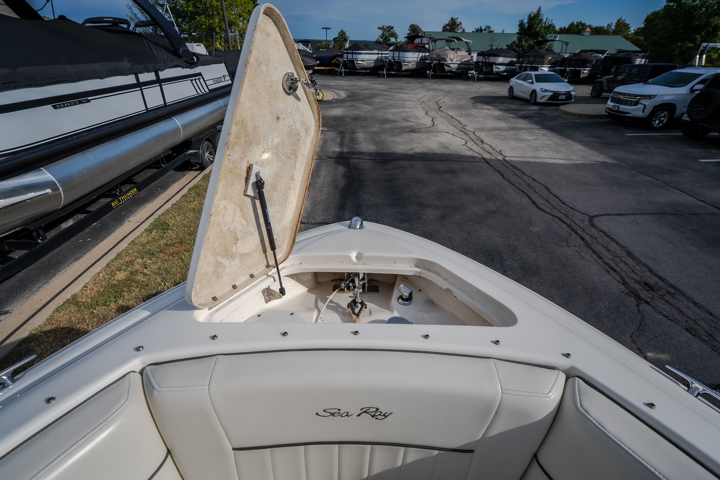 2006 Sea Ray 270 SLX - Image 33