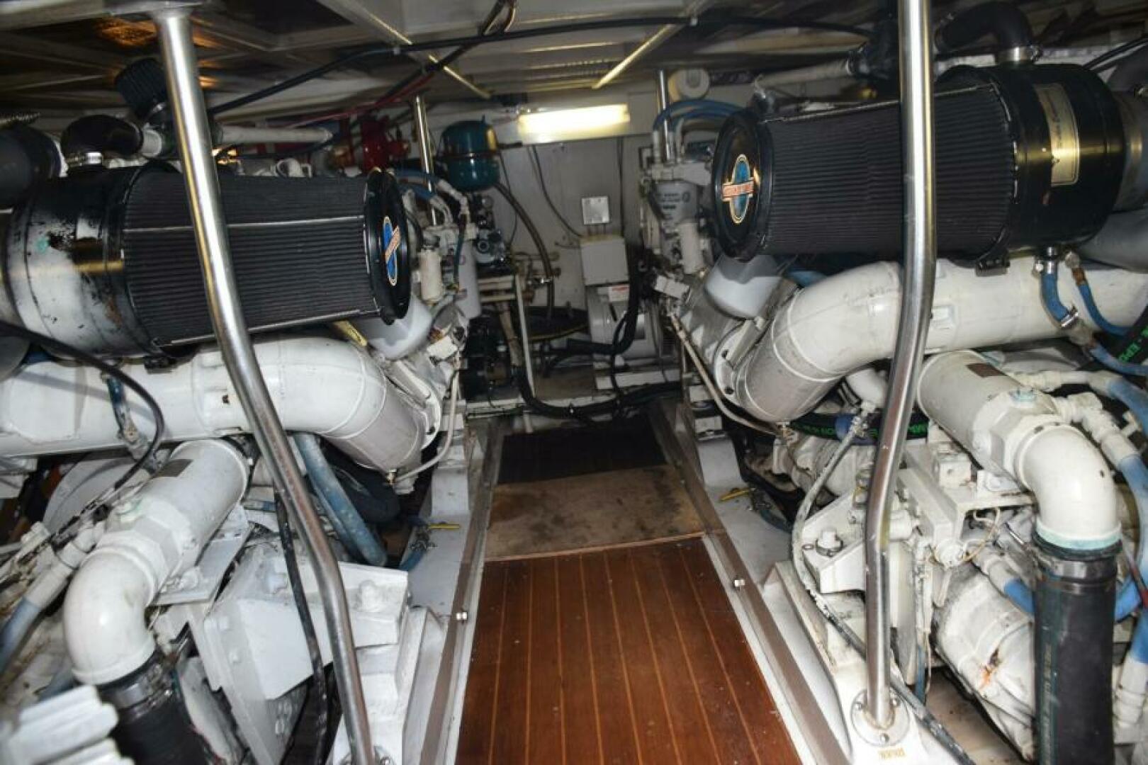 1990 Sunny Briggs Flybridge Sportfish - Image 43