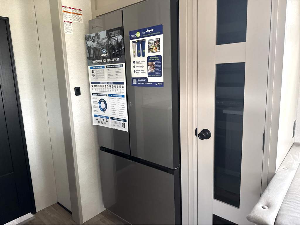 2027 JAYCO NORTH POINT 391TBBH - Image 12