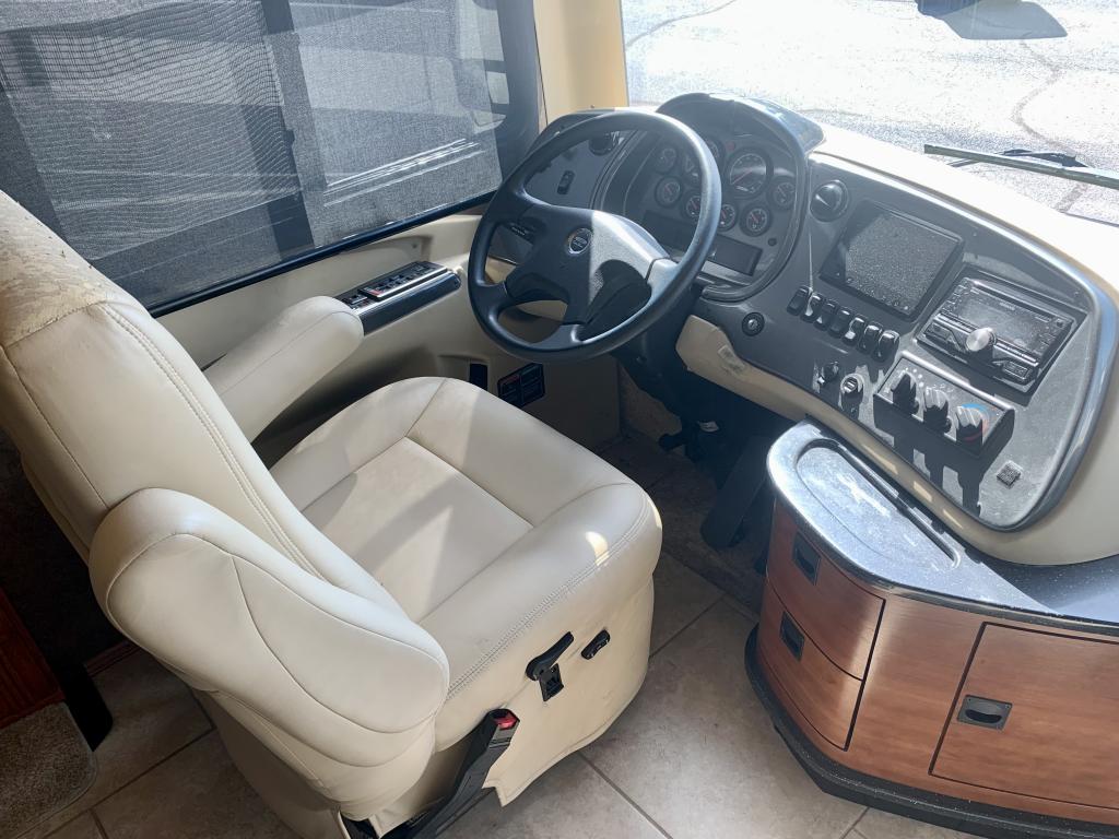 2014 ALLEGRO 36QSA - Image 10