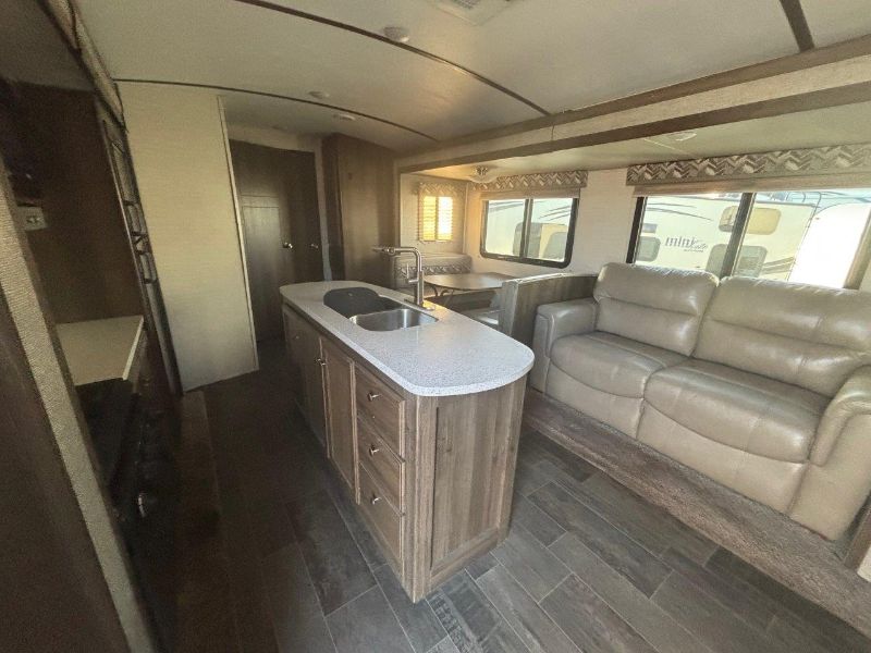 2018 Keystone Bullet Premier 26RBPR - Image 3