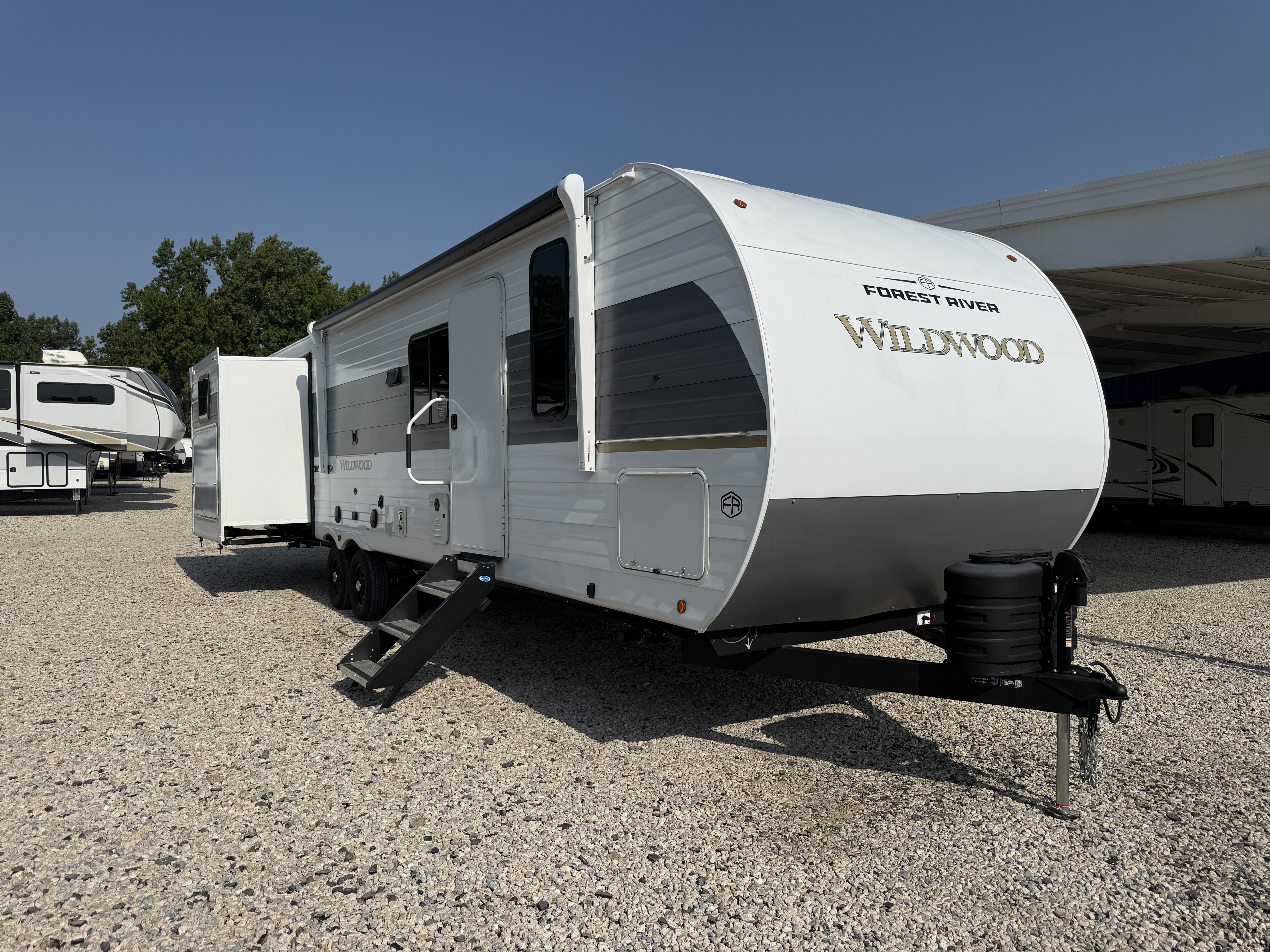 2027 Forest River Wildwood 31KQBTS - Image 1