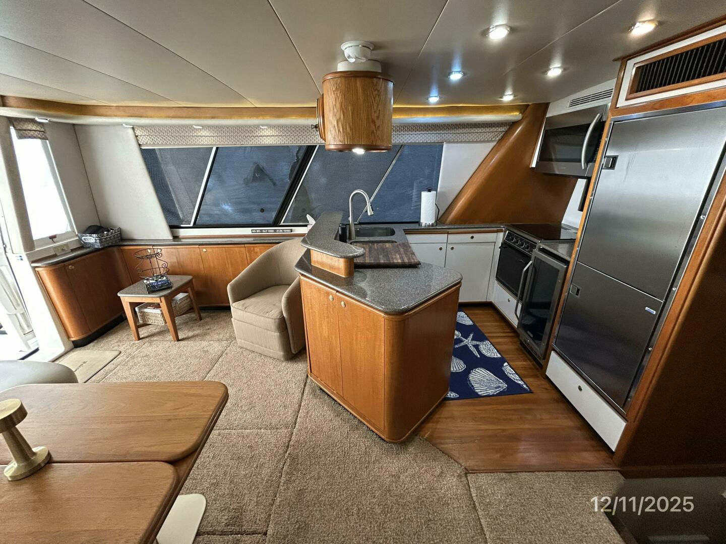 1998 Bayliner 4788 - Image 29